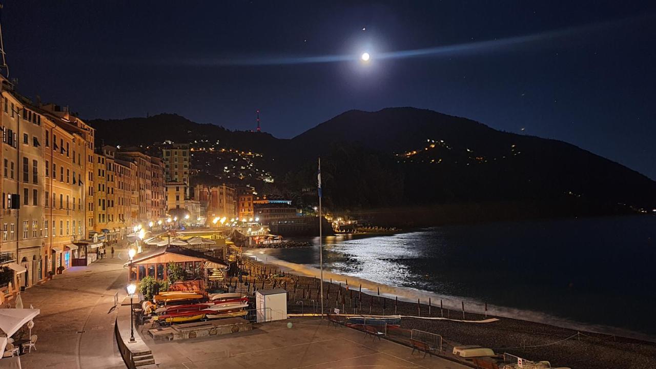 Best flat beachfront Camogli Exterior foto
